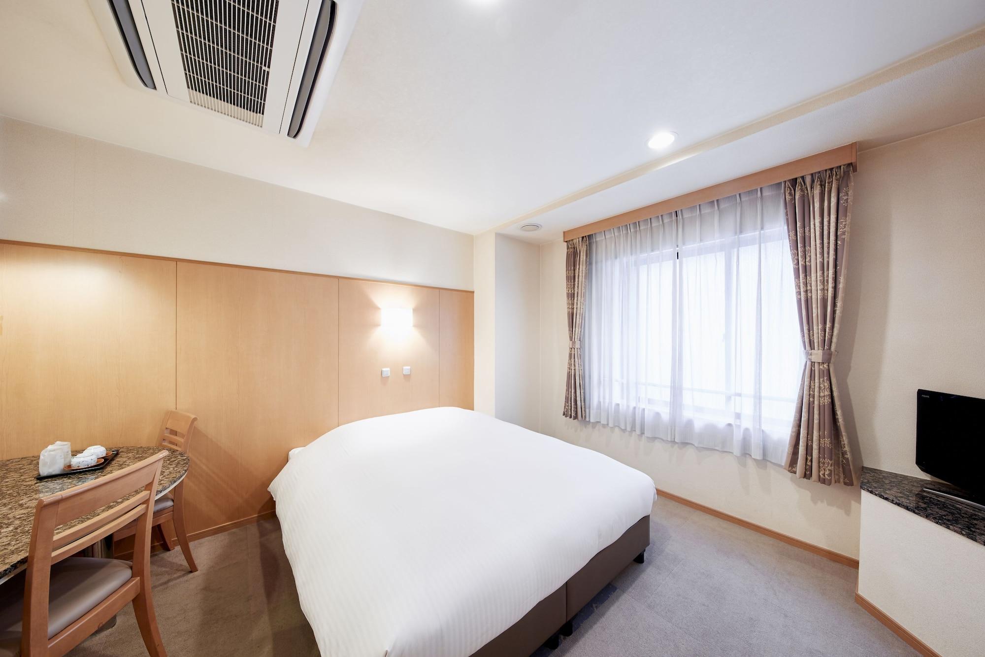 Hotel Le Botejour Nanba Osaka Exterior photo