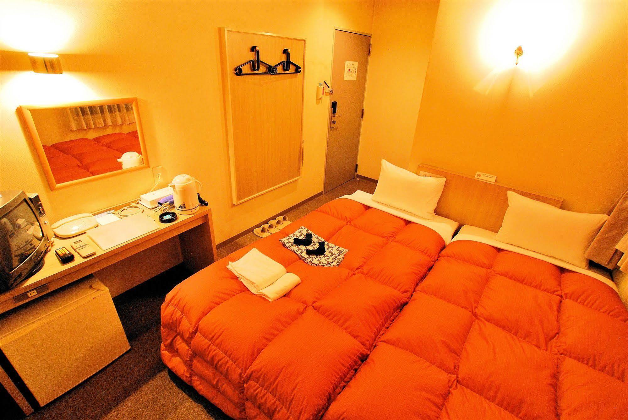 Hotel Le Botejour Nanba Osaka Exterior photo